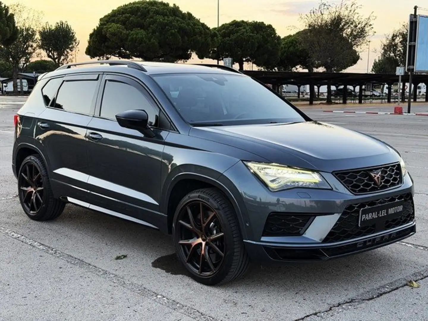 CUPRA Ateca 2.0 TSI 300 DSG 4DRIVE Gris - 1