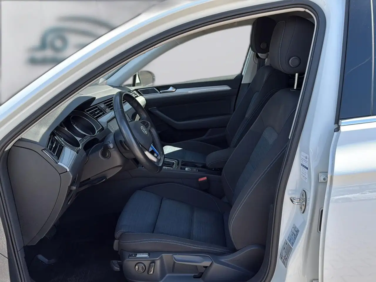 Volkswagen Passat GTE, миниатюра 7