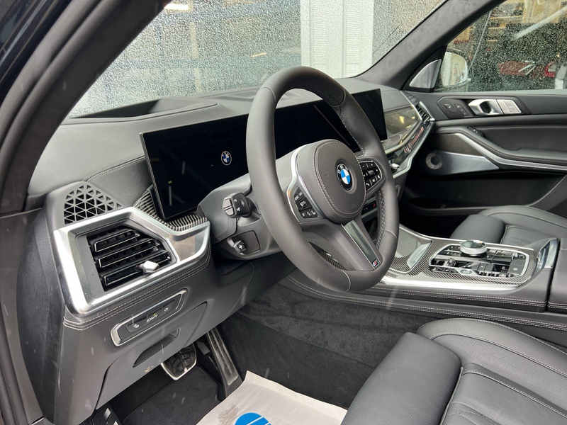 BMW X7 xDrive40d M Sportpaket B&W Surround UPE: 146.790 € — photo 8