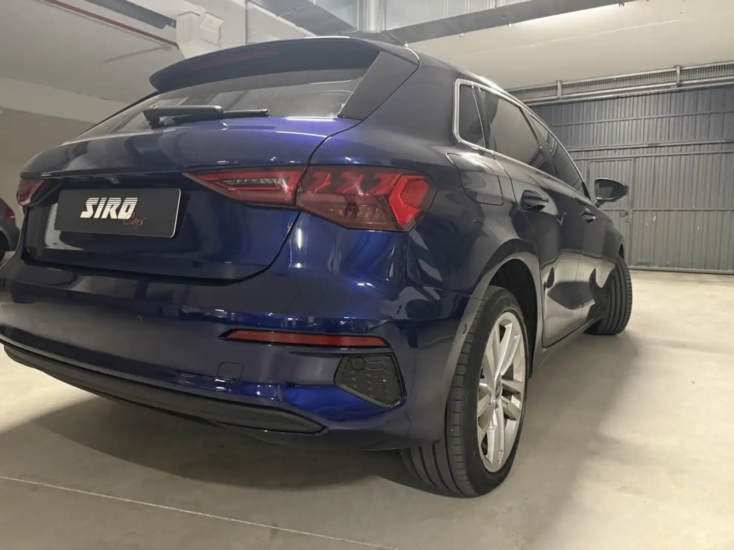 Audi A3 Sportback 30TDI Azul - 2