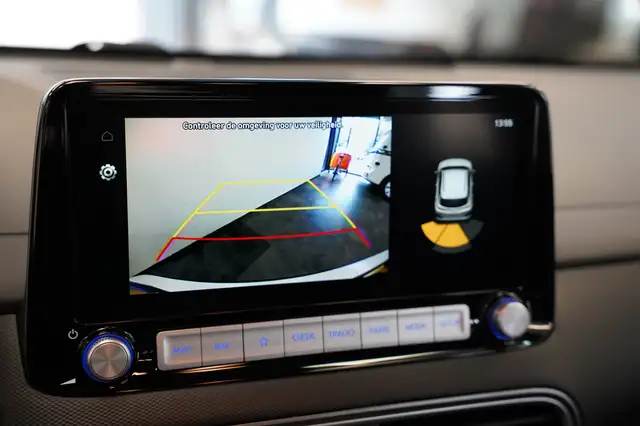 Hyundai Kona view 16