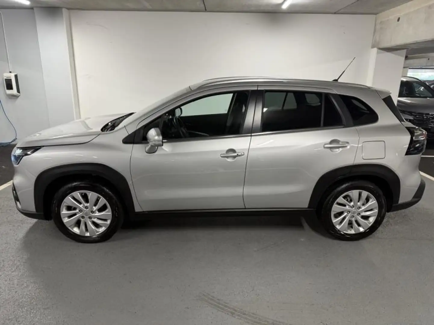 Suzuki S-Cross 1.5 Dualjet Hybrid 115ch Privilège Auto Argent - 2