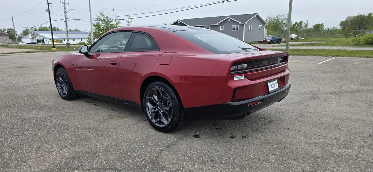 Dodge Charger снимка Dodge Charger