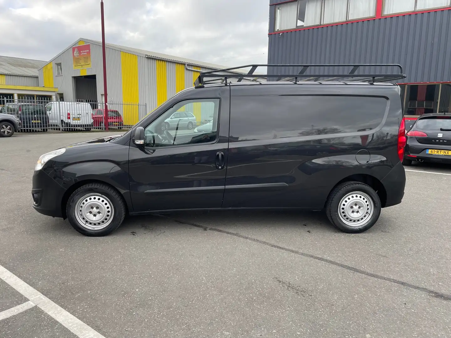 Opel Combo 1.3 CDTi L2H1 ecoFLEX / NAP / AIRCO / IMPERIAL / Zwart - 2