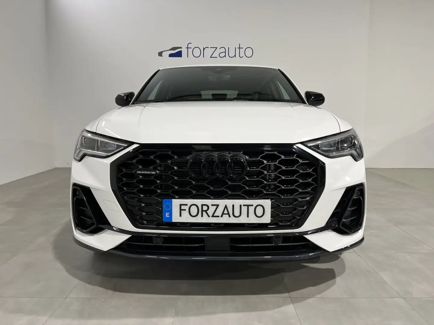 Audi Q3 Sportback 40 TDI Black line quattro S tronic 147kW Bianco - 2