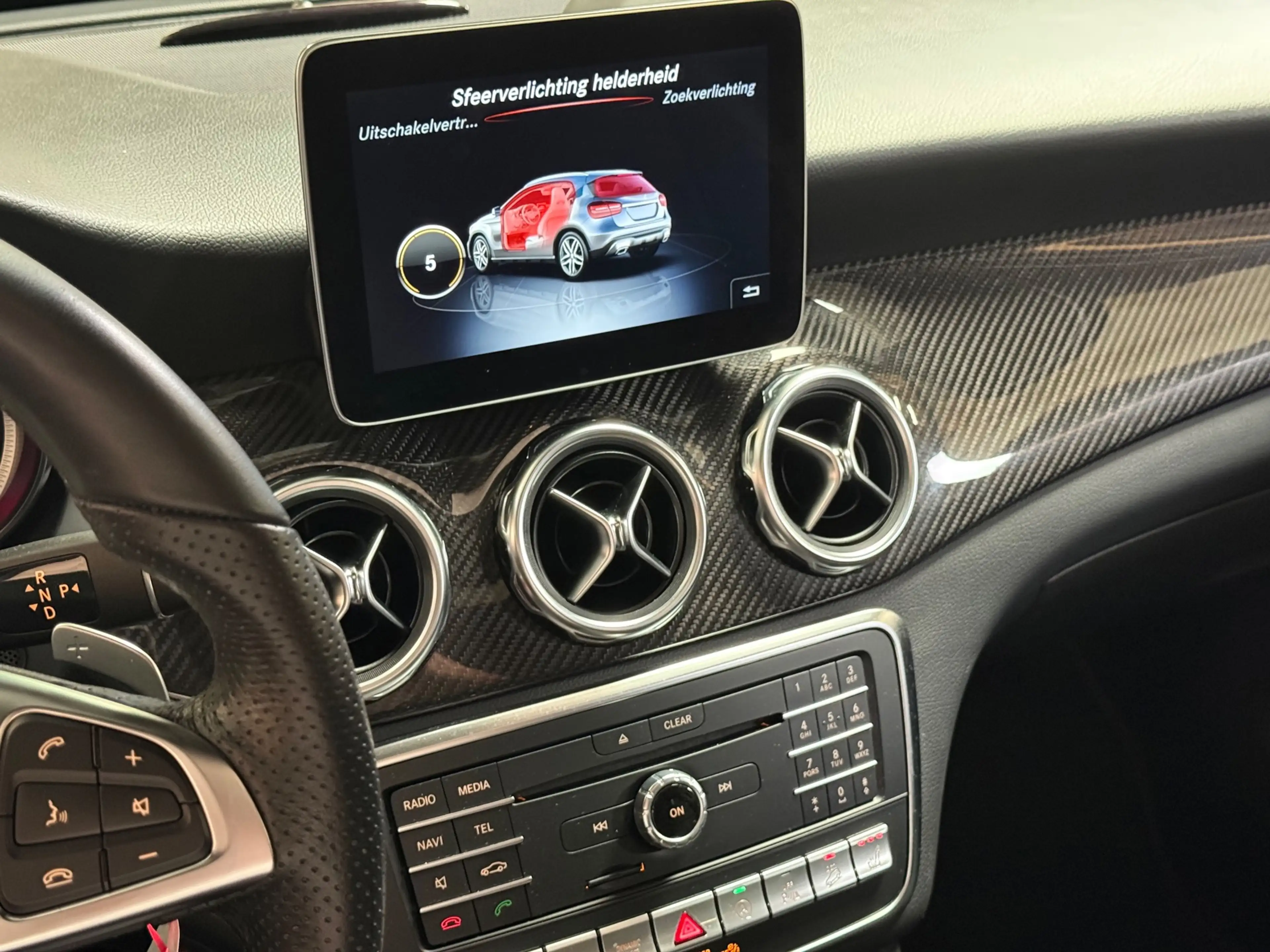 Mercedes-Benz GLA 250 Premium Plus Amg | Pano |H&K| Sfeerverlichting | 3 — photo 22