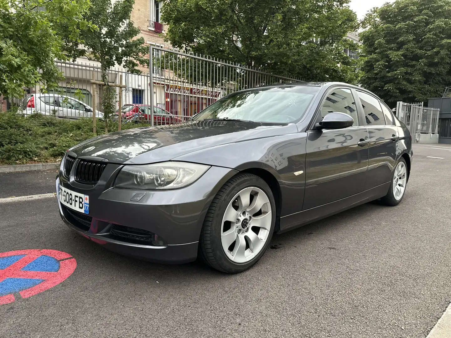 BMW 320 320i 150ch Confort - 2