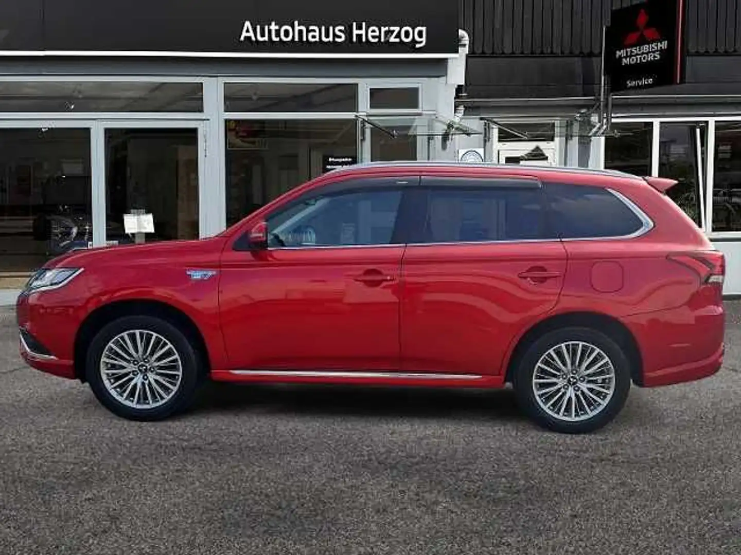 Mitsubishi Outlander Outlander Plug-in Hybrid BASIS 2.4 + SHZ Rouge - 2