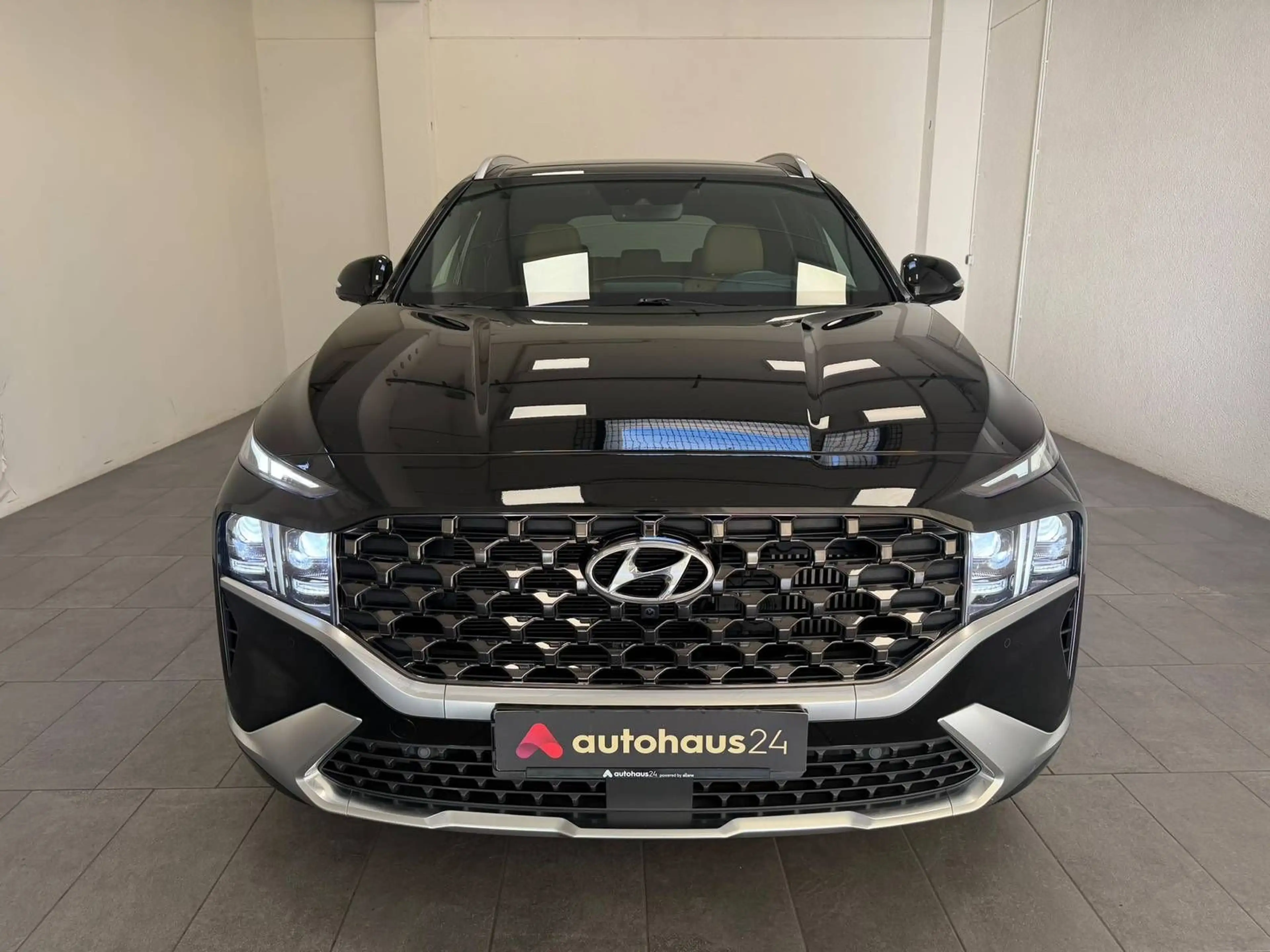 Hyundai SANTA FE Signature|4WD|7Sitze|Pano — photo 2
