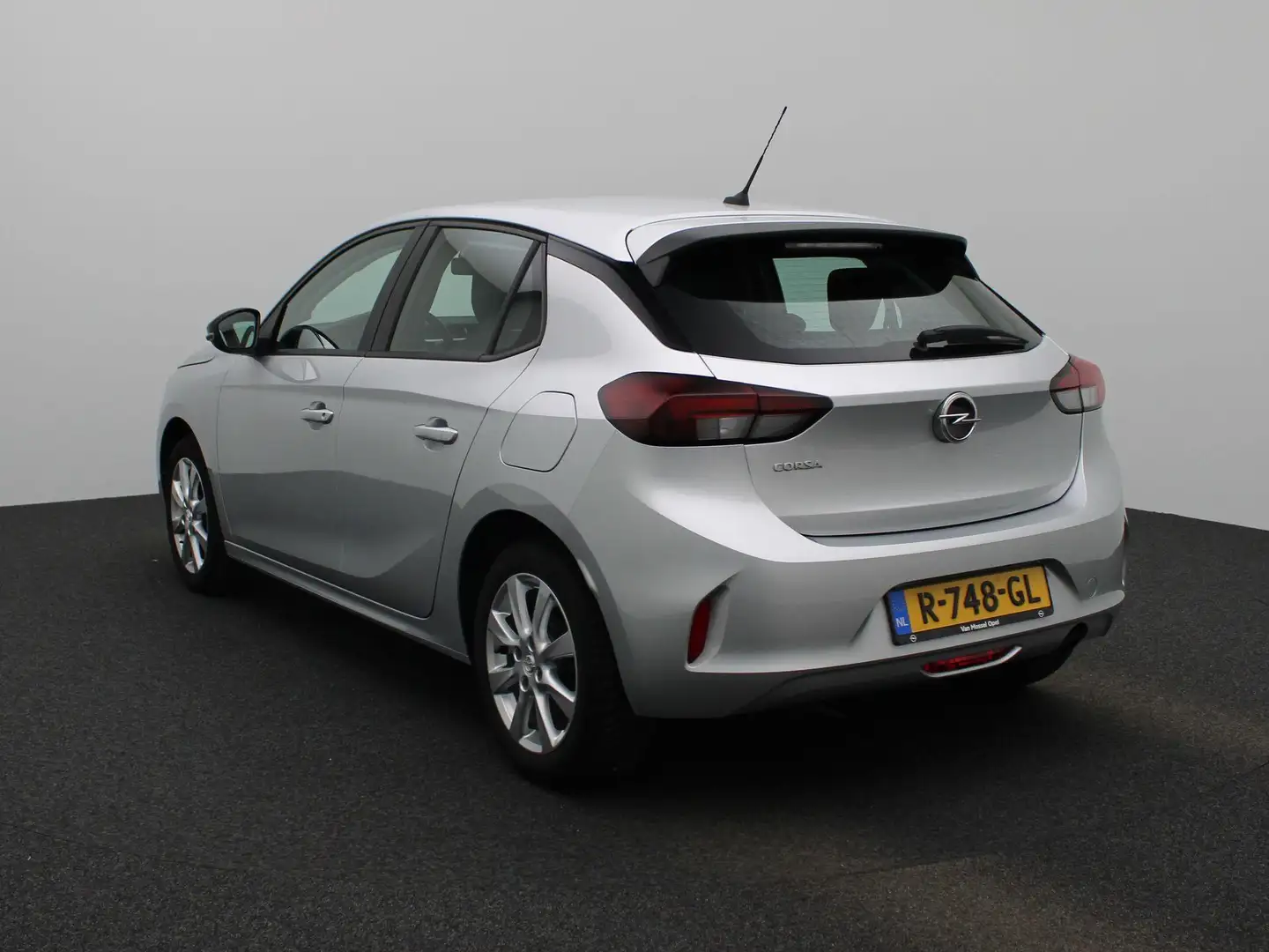 Opel Corsa 1.2 Edition | Airco | Apple Carplay/Android Auto | Grijs - 2