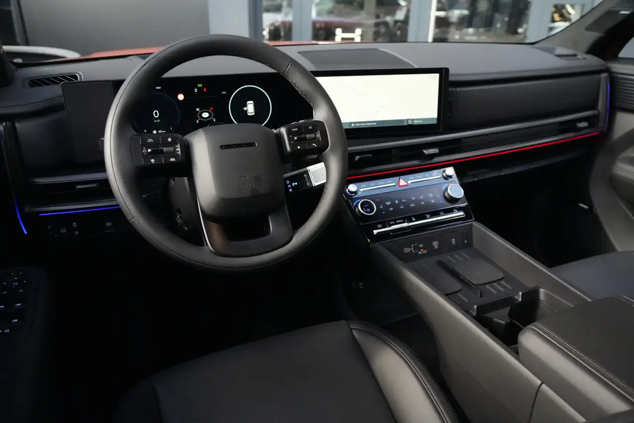 Hyundai SANTA FE 1.6 T-GDI PHEV Black Line 4WD 7p. 252pk Navigatie/ 12