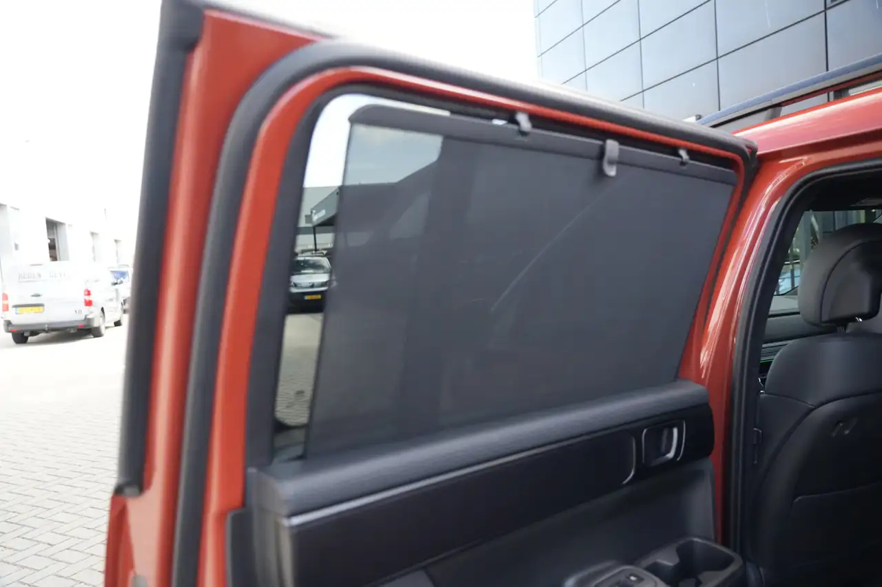 Hyundai SANTA FE 1.6 T-GDI PHEV Black Line 4WD 7p. 252pk Navigatie/ 34