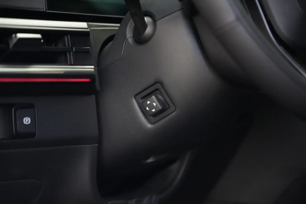 Hyundai SANTA FE 1.6 T-GDI PHEV Black Line 4WD 7p. 252pk Navigatie/ 24