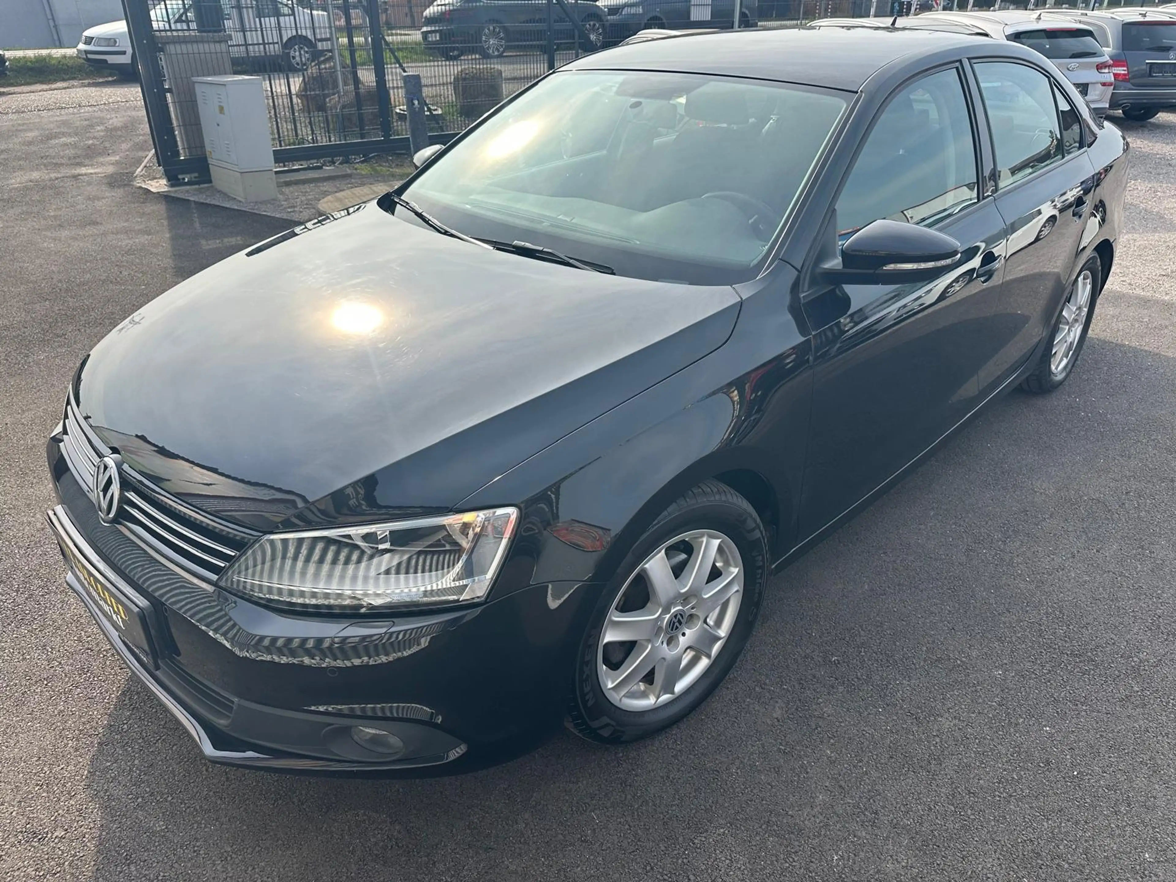 Volkswagen Jetta 1.6 TDI Comfortline *Finanzierung* — photo 4