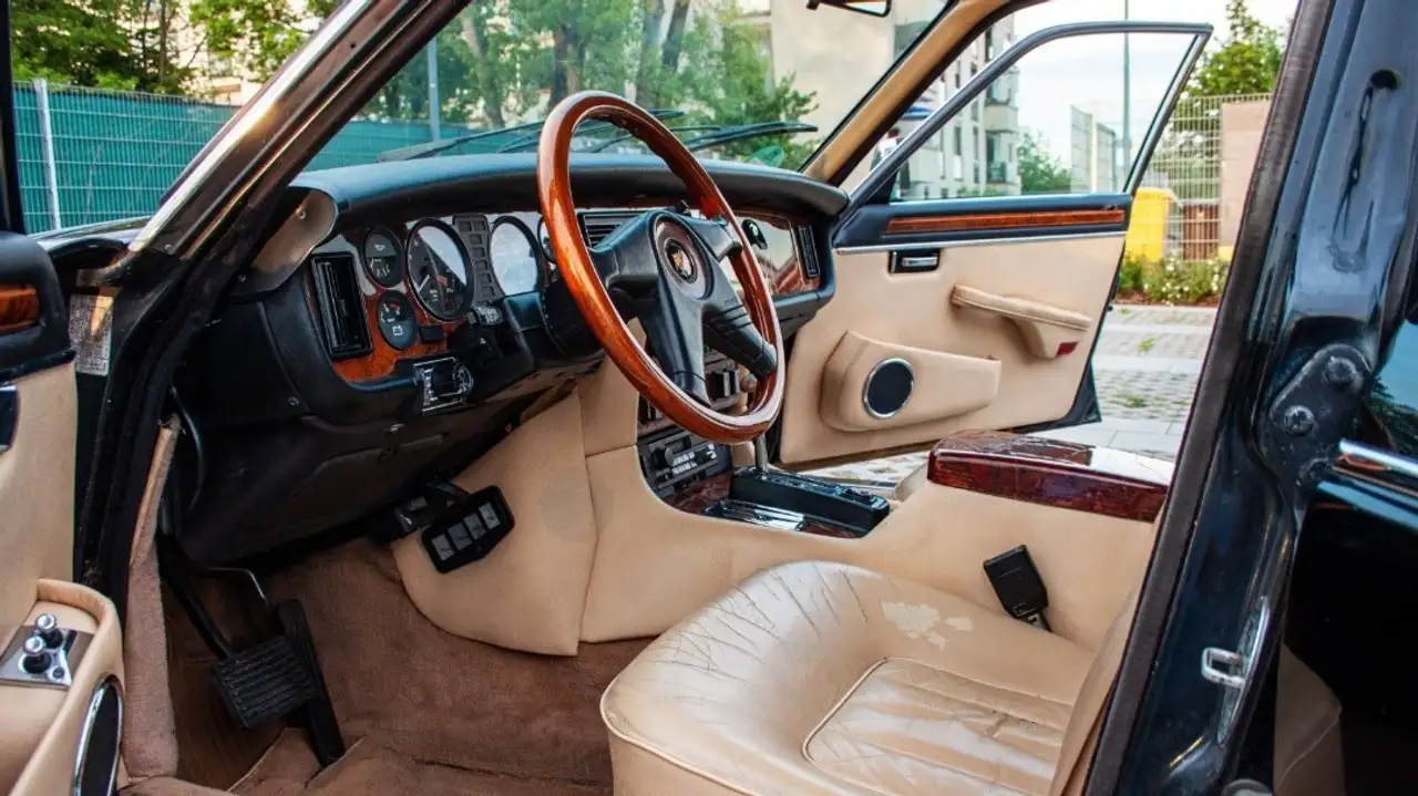 Jaguar Daimler Automatik Double Six, foto 4