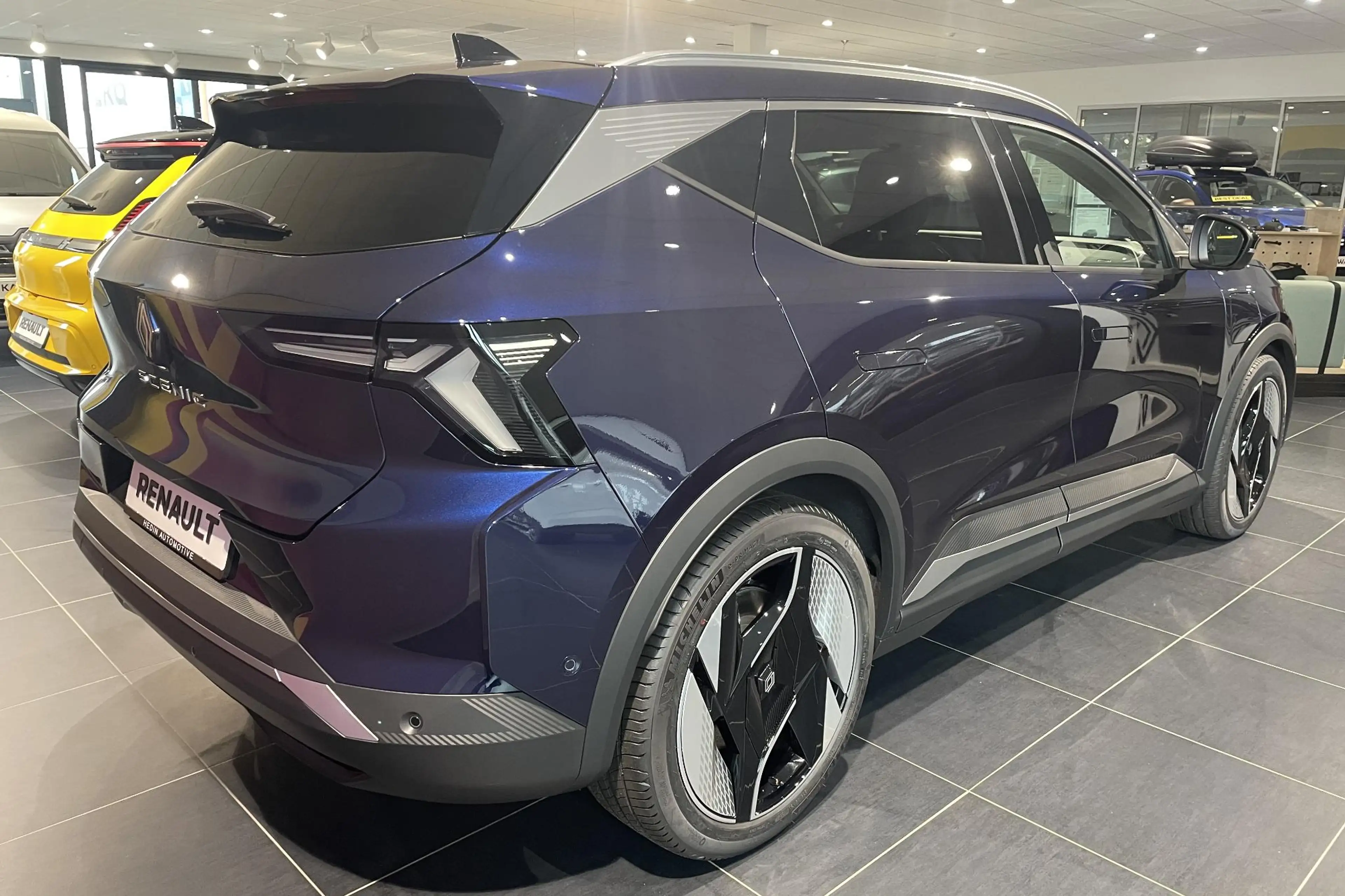 Renault Scenic E-TECH 100% ELECTRIC EV87 long range iconic Renaul — photo 3