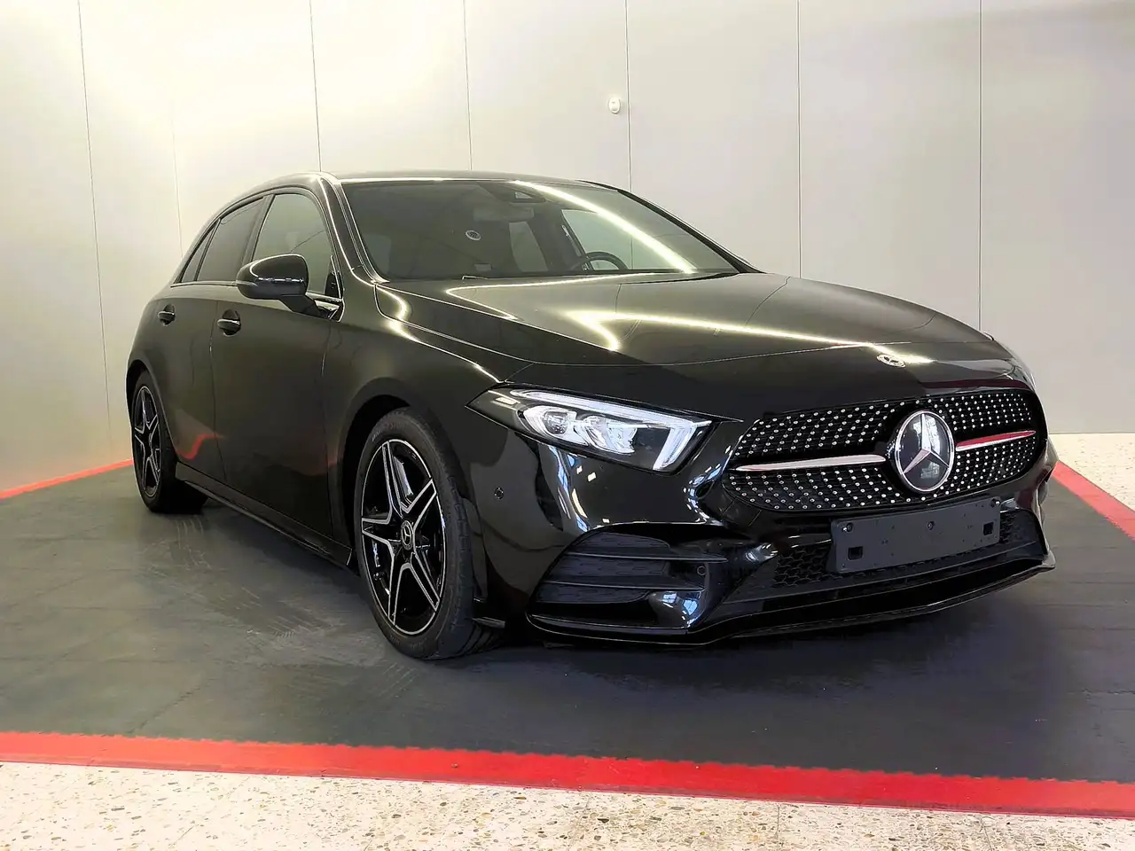 Mercedes-Benz A-Class A 200 d Premium Night edition Plus 4matic auto*IVA ESPOSTA*IVA DEDUCIBILE*INTERAMENTE FINANZIABILE*UNICO PROPRIETARIO