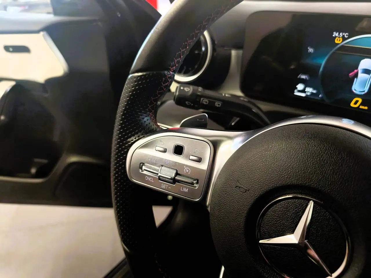 Mercedes-Benz A-Class A 200 d Premium Night edition Plus 4matic auto*IVA ESPOSTA*IVA DEDUCIBILE*INTERAMENTE FINANZIABILE*UNICO PROPRIETARIO, миниатюра 17