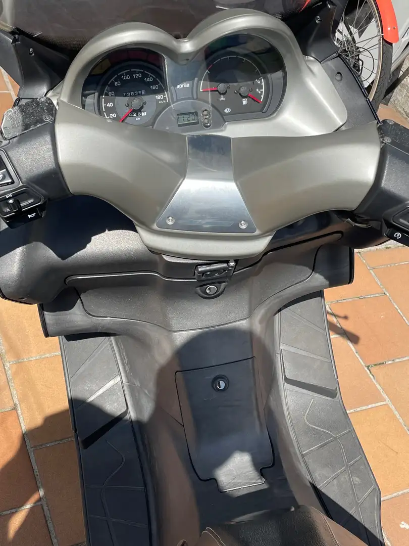 Aprilia Atlantic 500 Zwart - 2