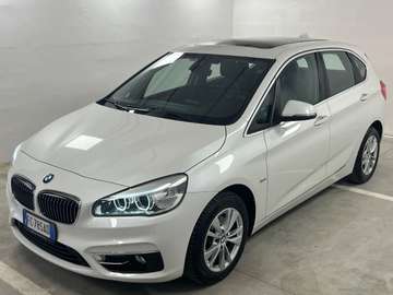 218d Active Tourer EU6|Luxury|PELLE|TETTO