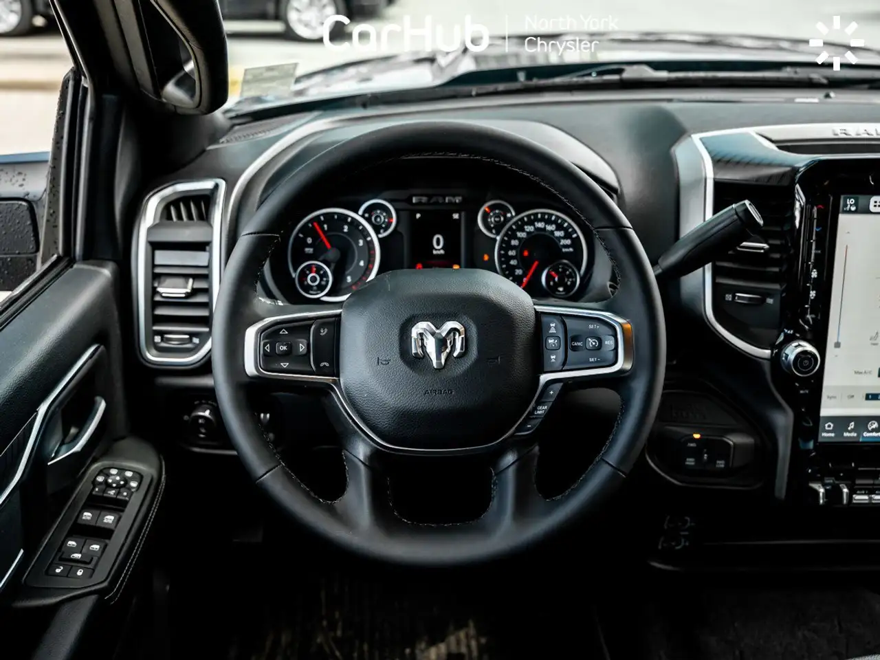 RAM 3500 снимка RAM 3500