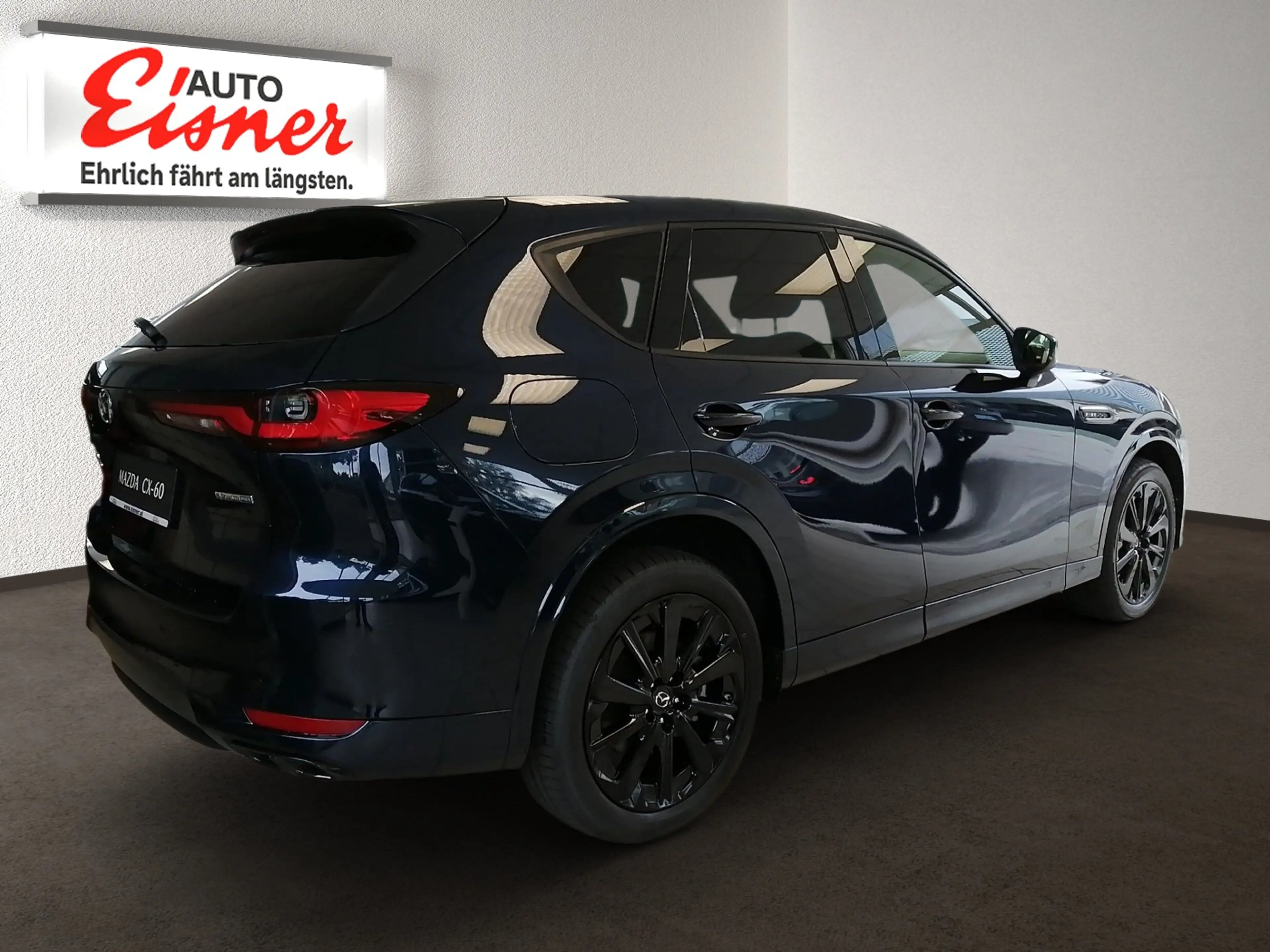 Mazda CX-60 2.5 SKYACTIV-G Homura Plus 2xKlima 4xSHZ — photo 13