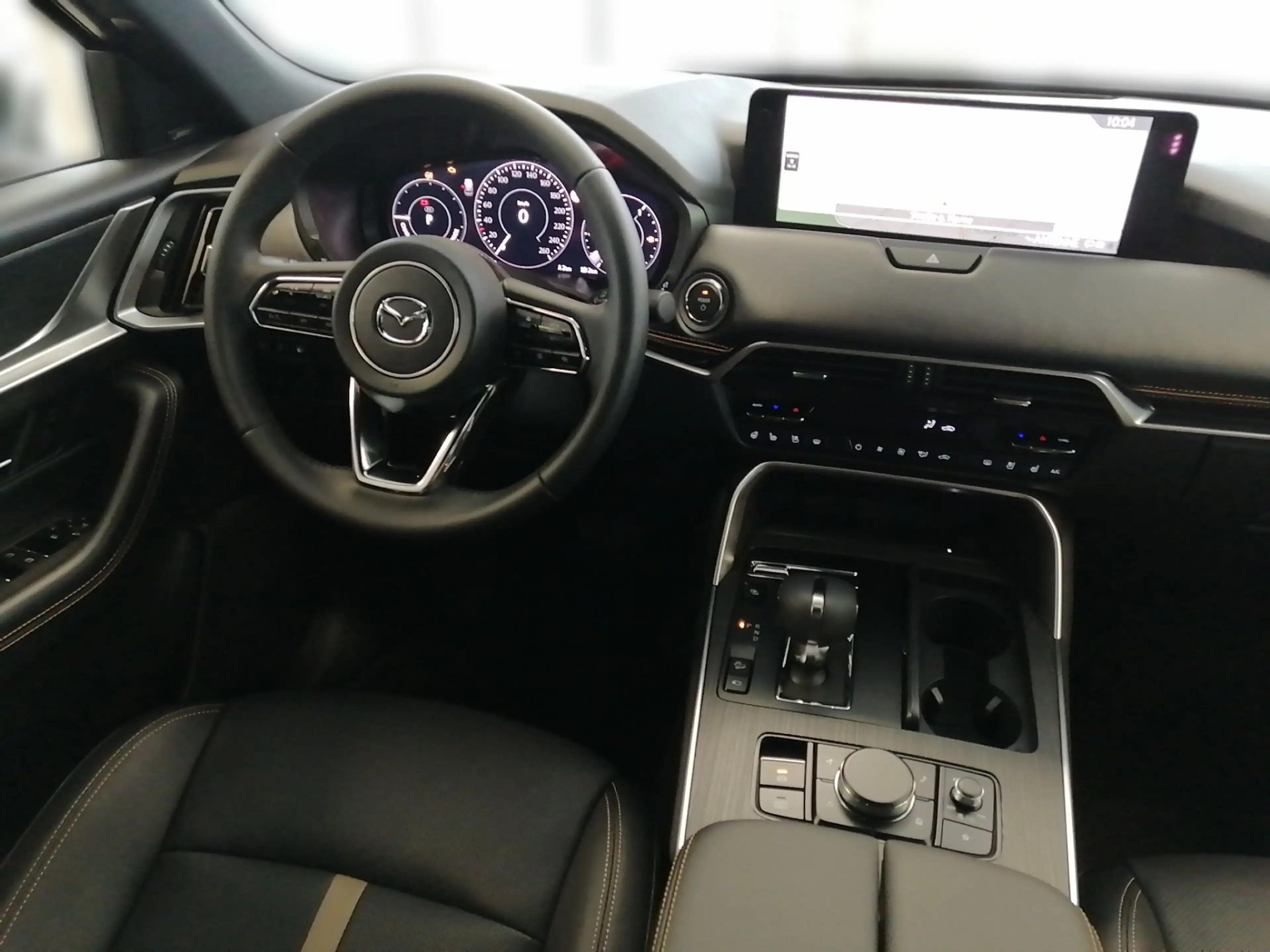 Mazda CX-60 2.5 SKYACTIV-G Homura Plus 2xKlima 4xSHZ — photo 10
