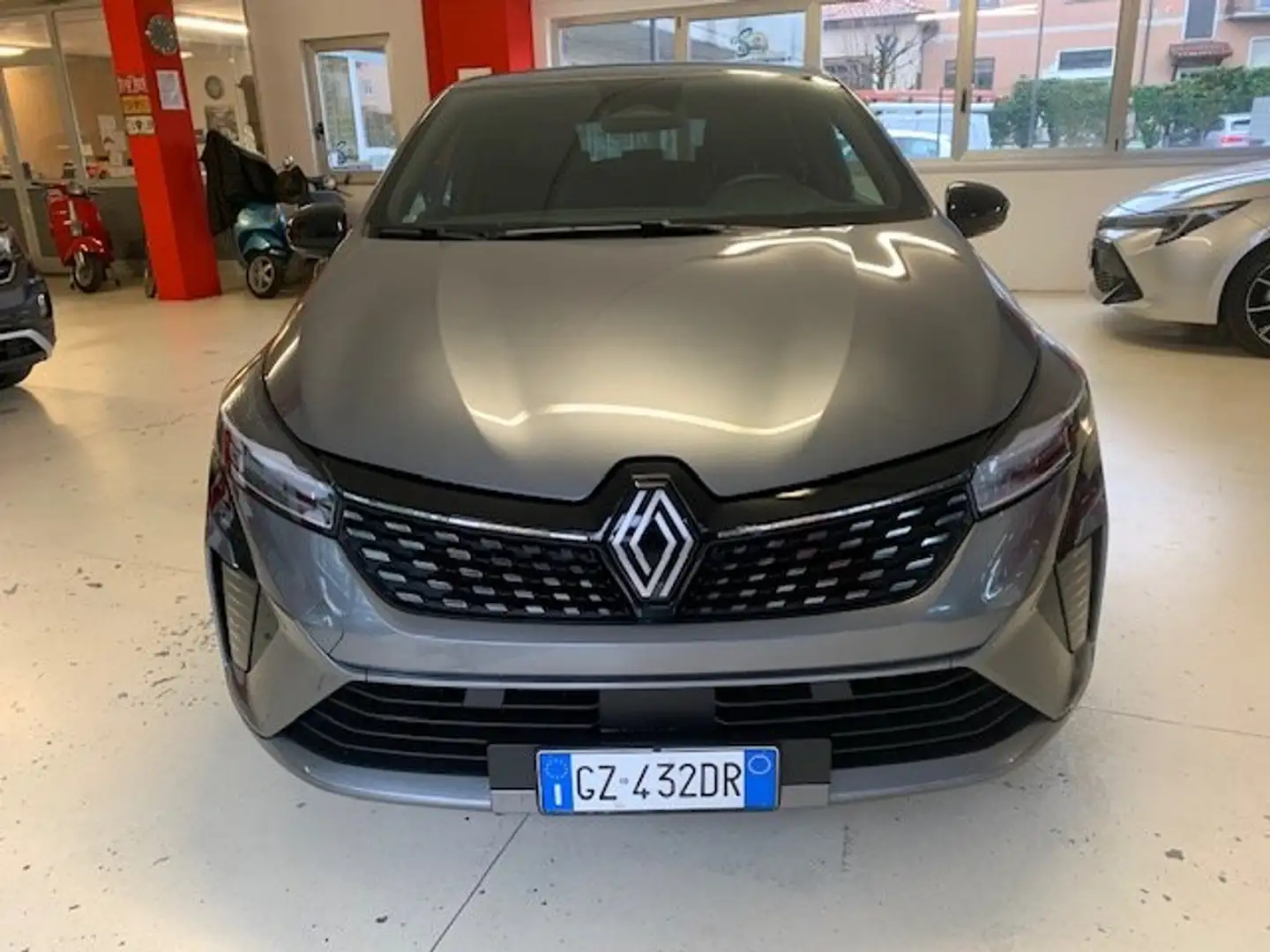 Renault Clio CLIO V 2025 TCE 1.0 TECHNO 90 CV MANUALE Grau - 1