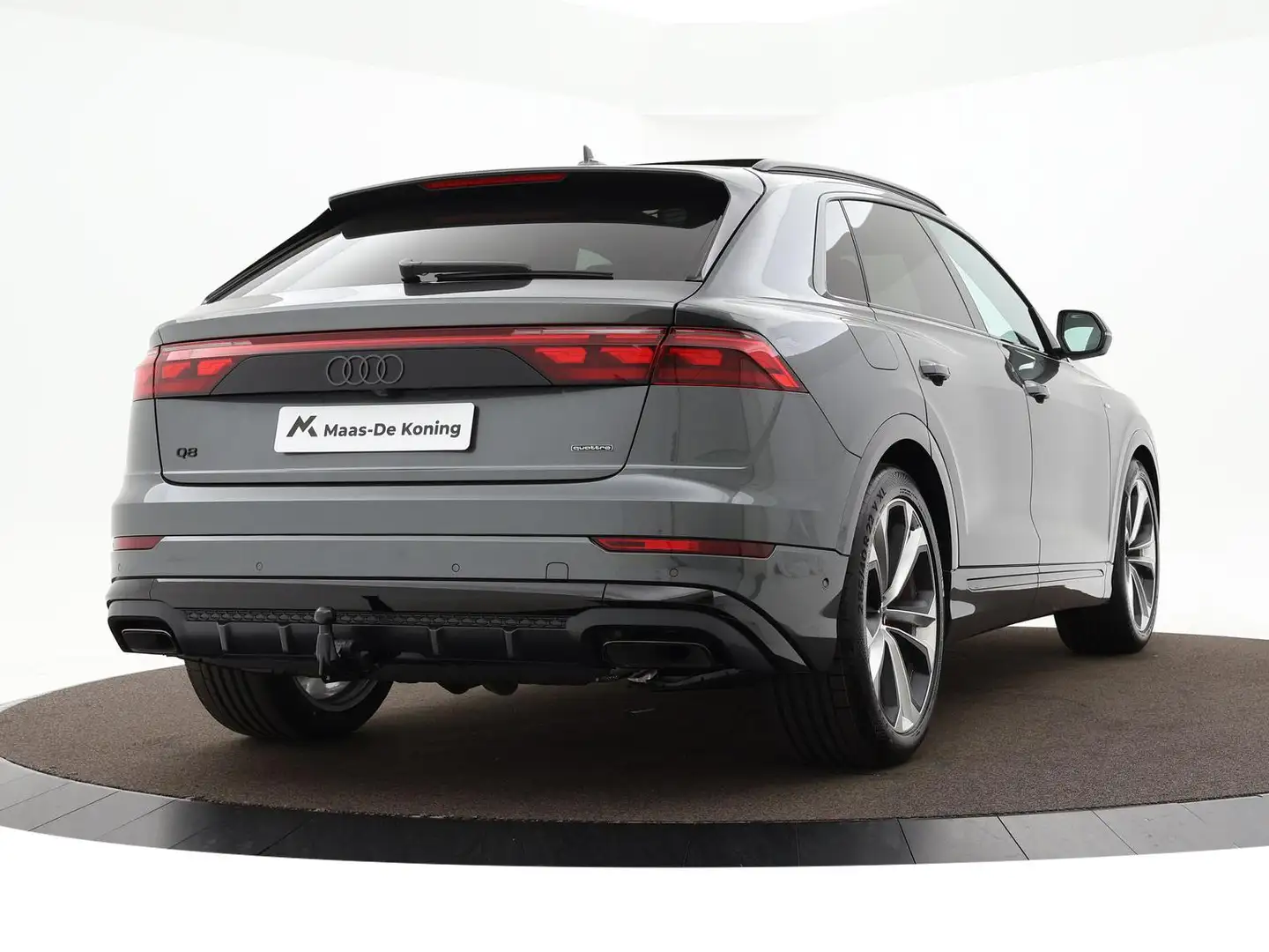 Audi Q8 60 TFSIe 490pk Quattro S Line Competition · Luchtv Grigio - 2
