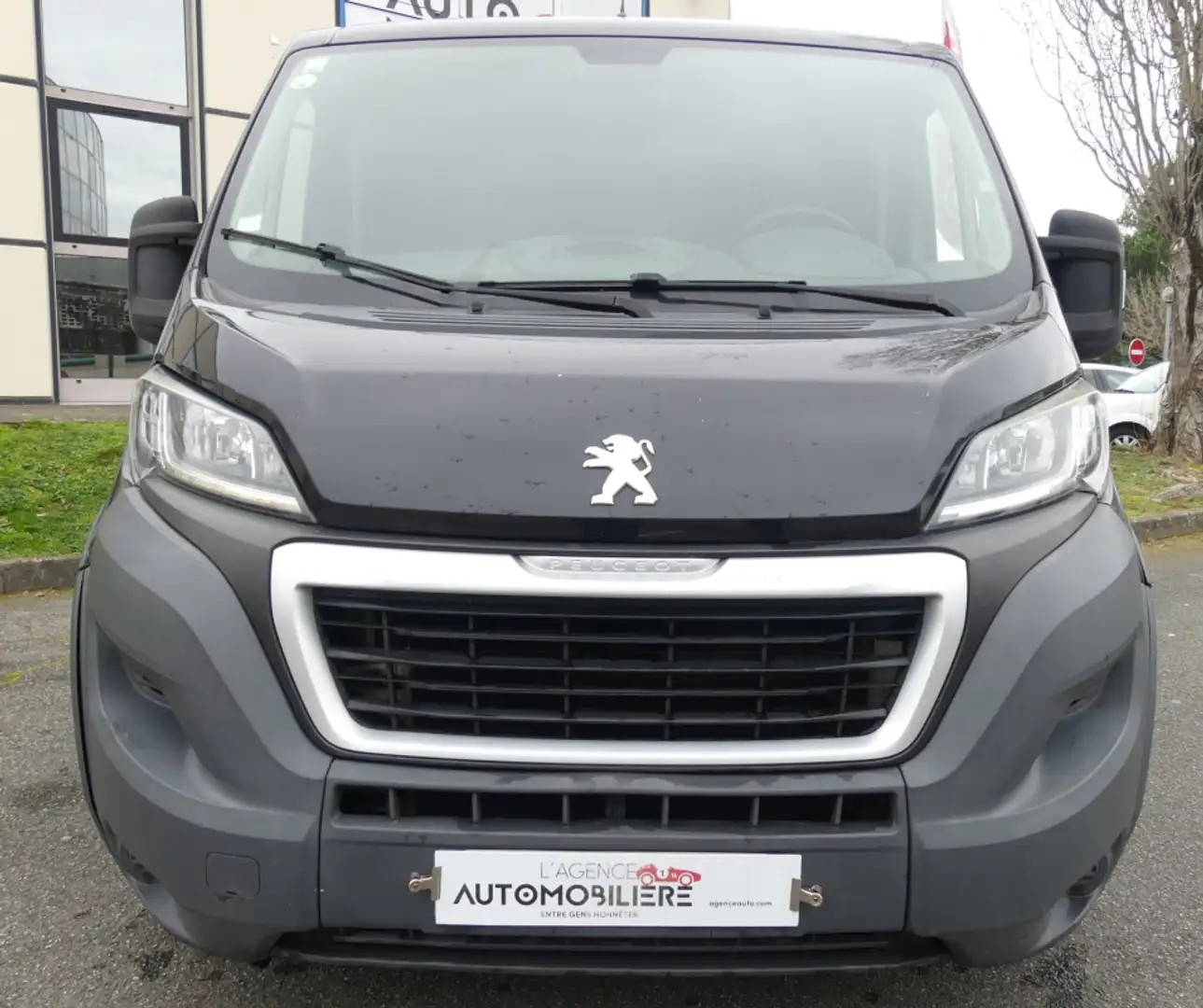 Peugeot Boxer 2.0 HDI 130 BENNE 335 L2 PRO Noir - 2