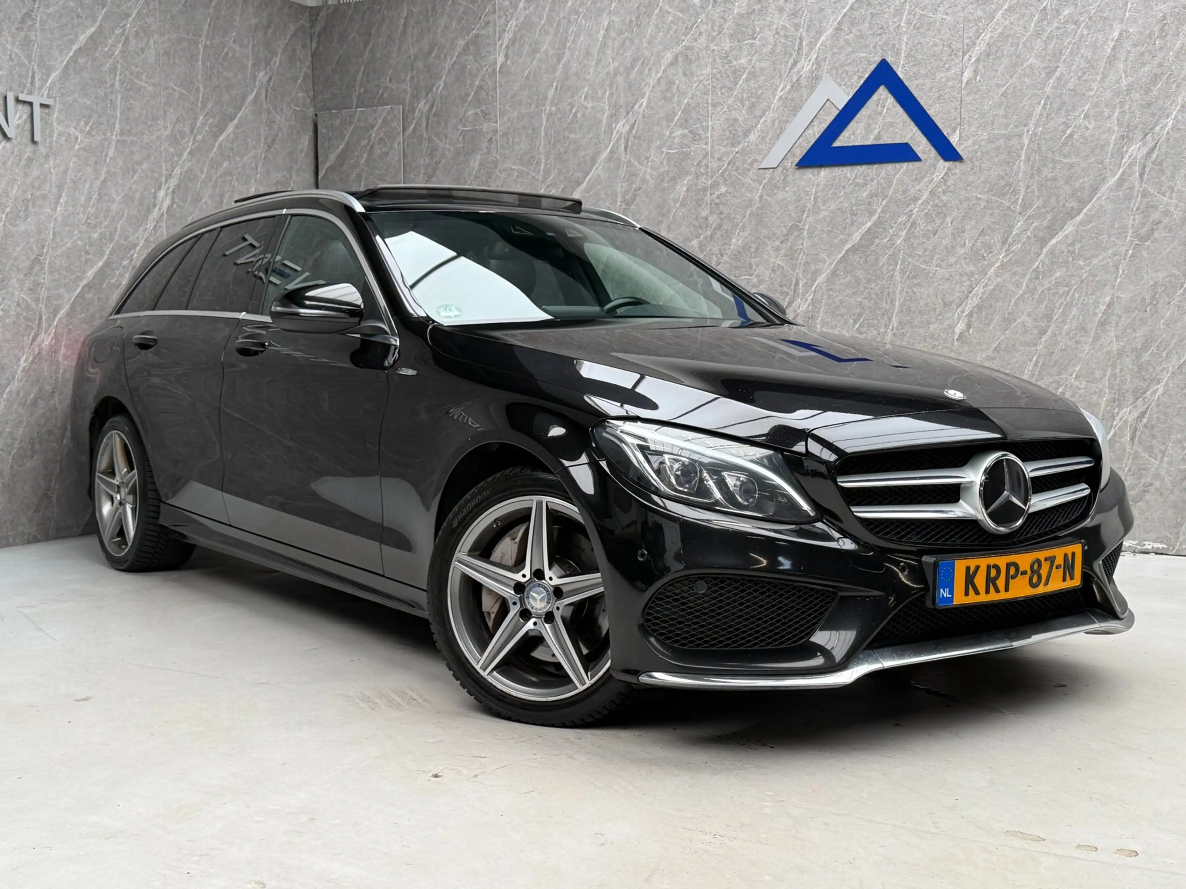 Mercedes-Benz C 400 Estate 4MATIC Edition 1 333 PK / Full Option / APK — photo 3