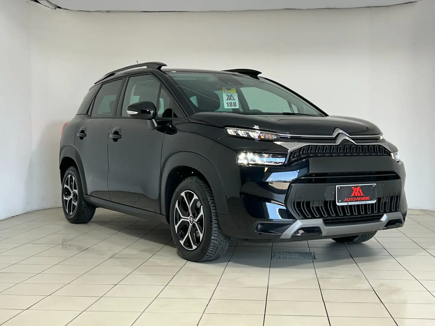 Citroen C3 Aircross 1.2 puretech Plus keyless Чорний - 1
