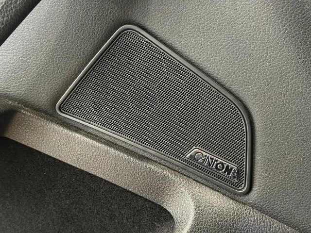 Skoda Superb view 24