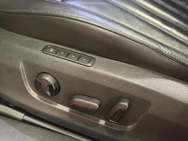 Skoda Superb view 11