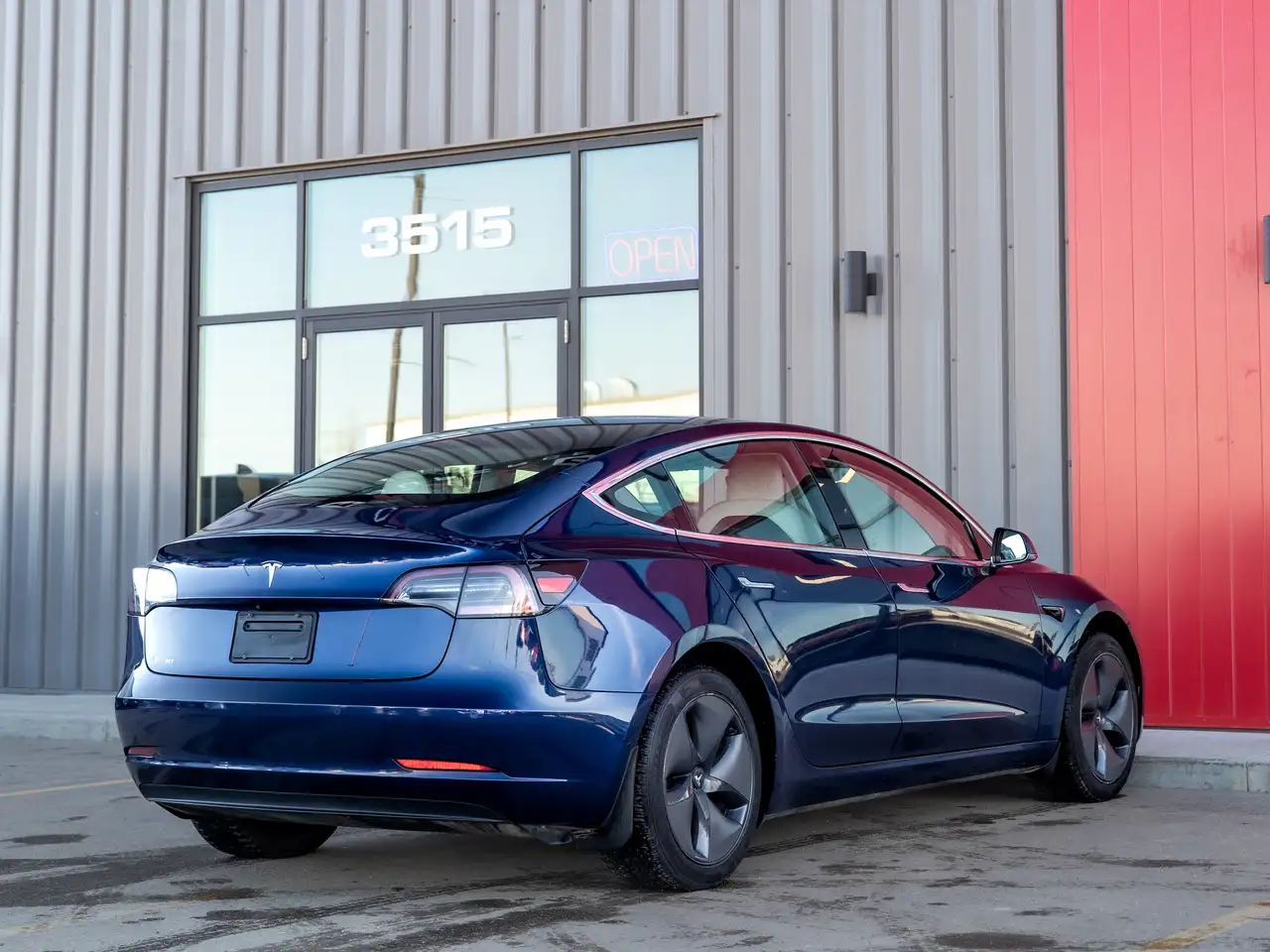 Tesla Model 3 fotografie Tesla Model 3