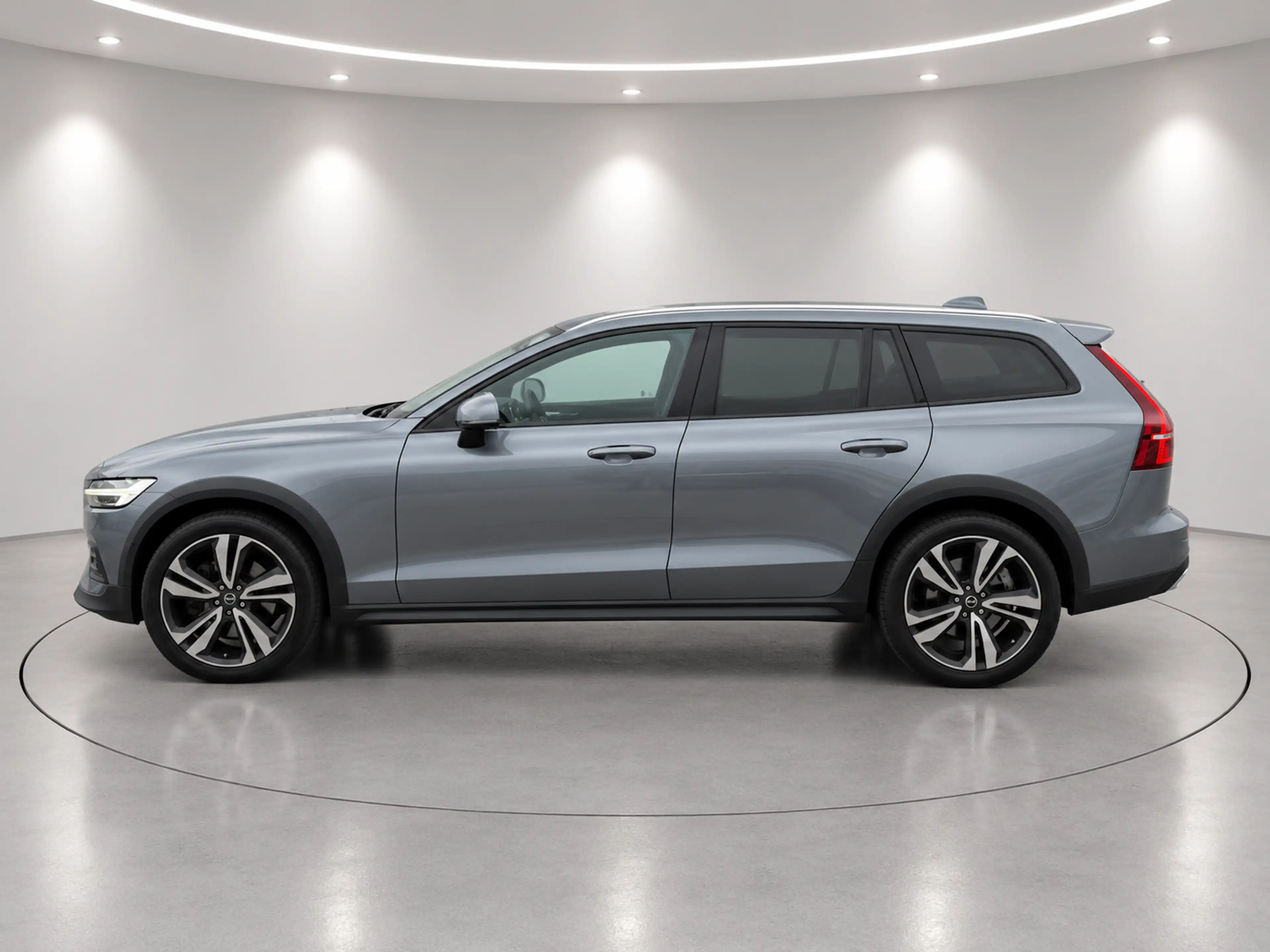 Volvo V60 Cross Country D4 AWD Pro Aut. NP 68.803.- — photo 4
