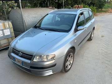 STATIO WAGON
