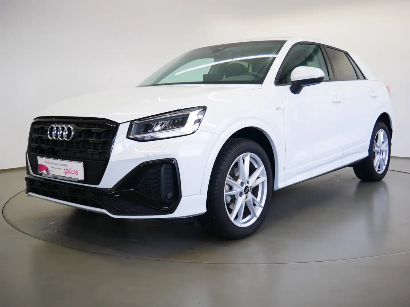 Audi Q2 30 TFSI S line LED AHK virt. Cock.+ DAB Weiß - 2