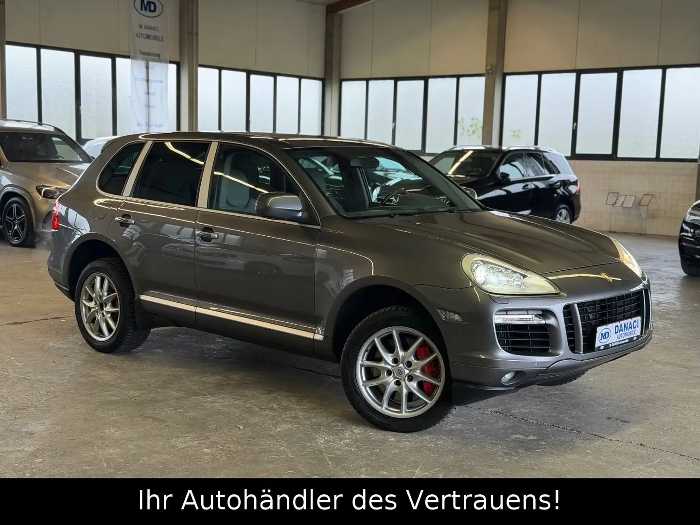 Porsche Cayenne Turbo*Xenon*Navi*Schiebedach*LUFT*BOSE Grau - 1