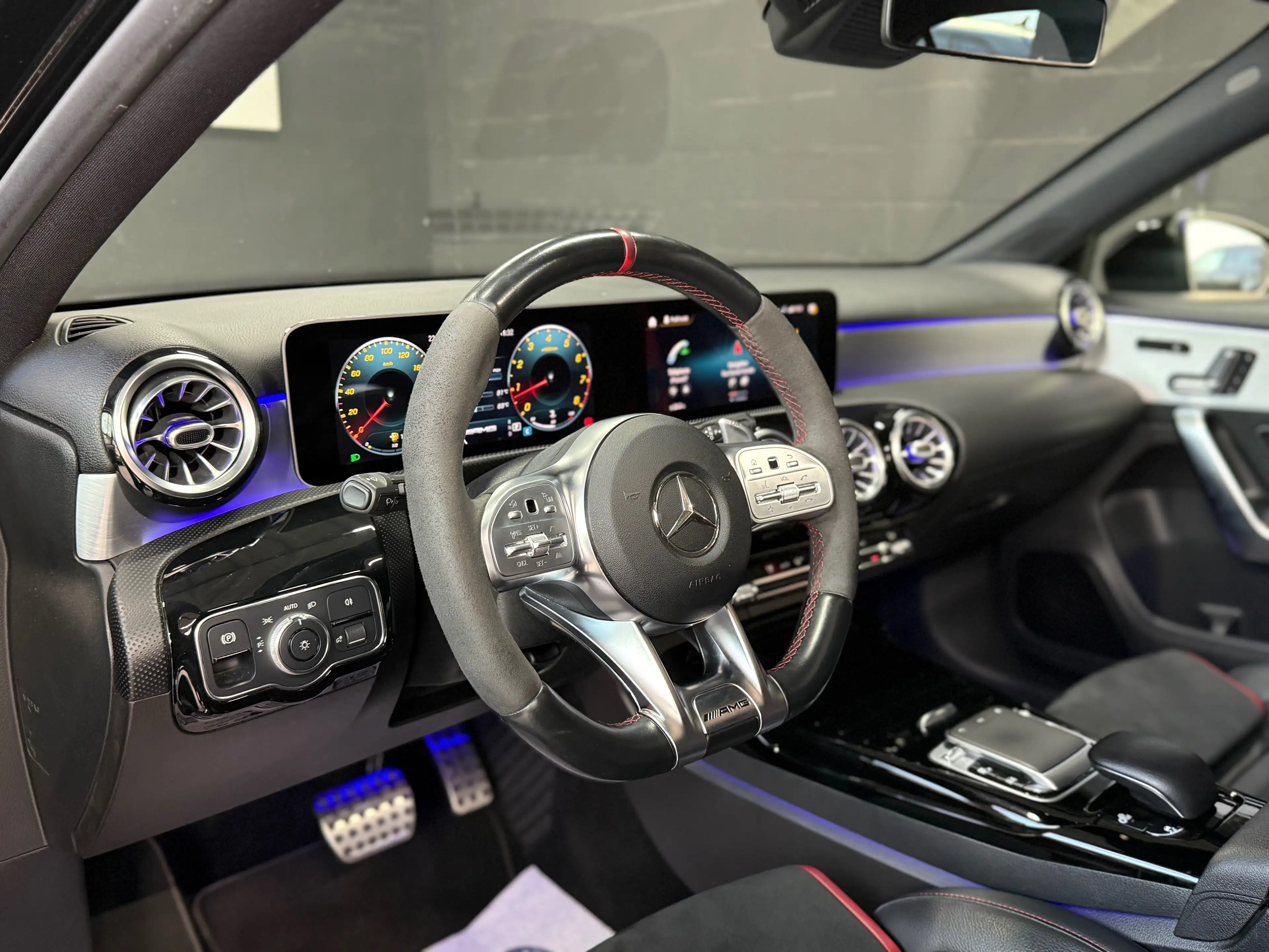 Mercedes-Benz A 35 AMG A 35 AMG 4-Matic CAMERA360*PANO*FULL — photo 14