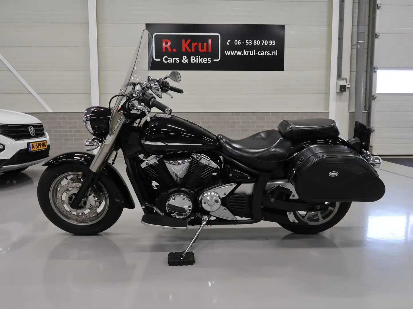 Yamaha XVS 1300 1300A Custom Chopper Midnight Star floorboards Tom Fekete - 2