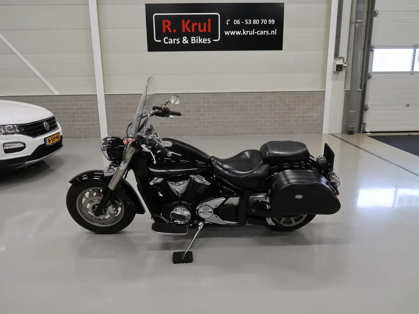 Yamaha XVS 1300 1300A Custom Chopper Midnight Star floorboards Tom Fekete - 1