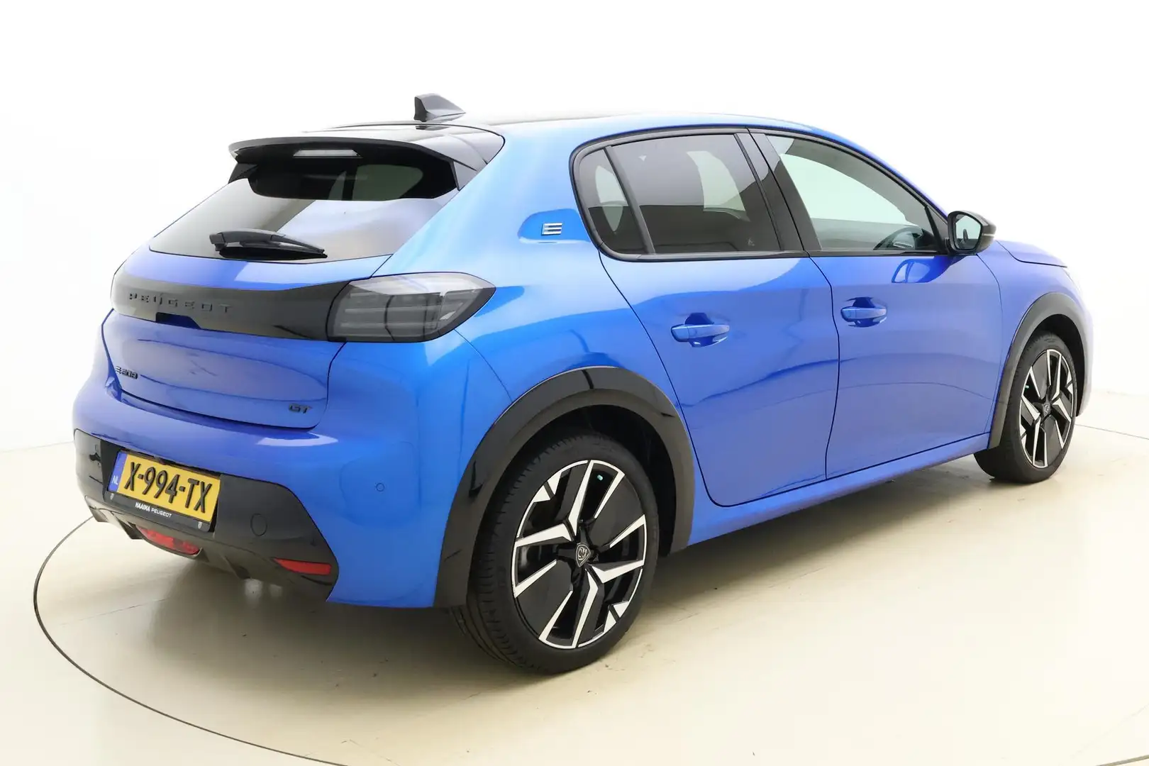 Peugeot e-208 EV GT 51 kWh 156 Pk | 400 Km-WLTP | Navigatie | Ad Bleu - 2