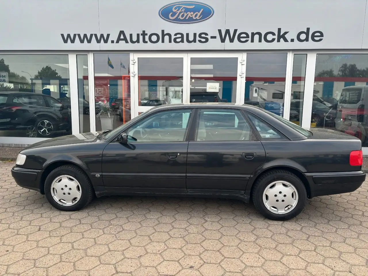 Audi 100 2,8 C4*2.HAND*SERVO*KLIMA*el.SCHIEBEDACH*, foto 1