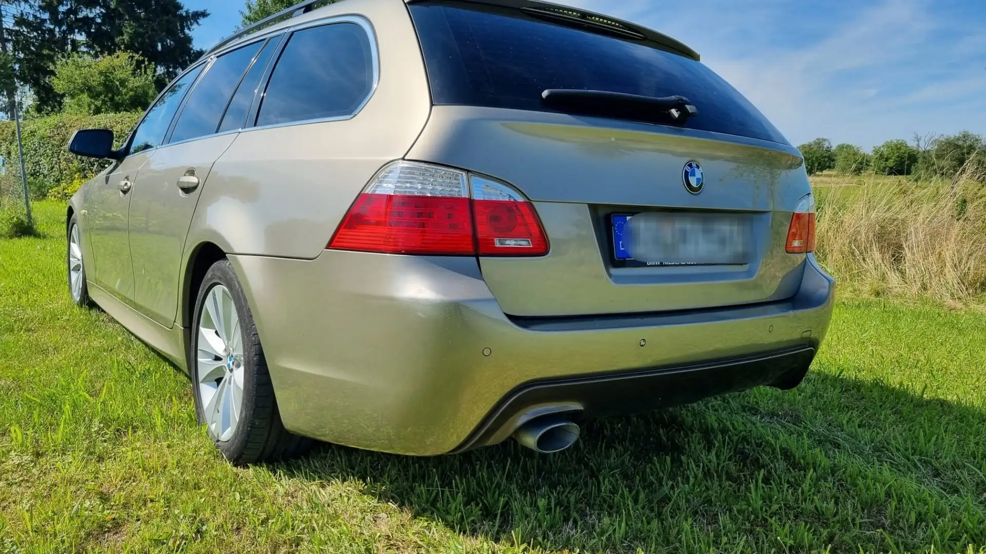 BMW 520 520d Edition Exclusive Arany - 2