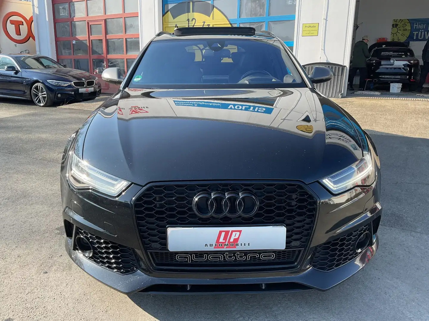 Audi RS6 RS 6 Avant 4.0 TFSI quattro performance Pano Schwarz - 2