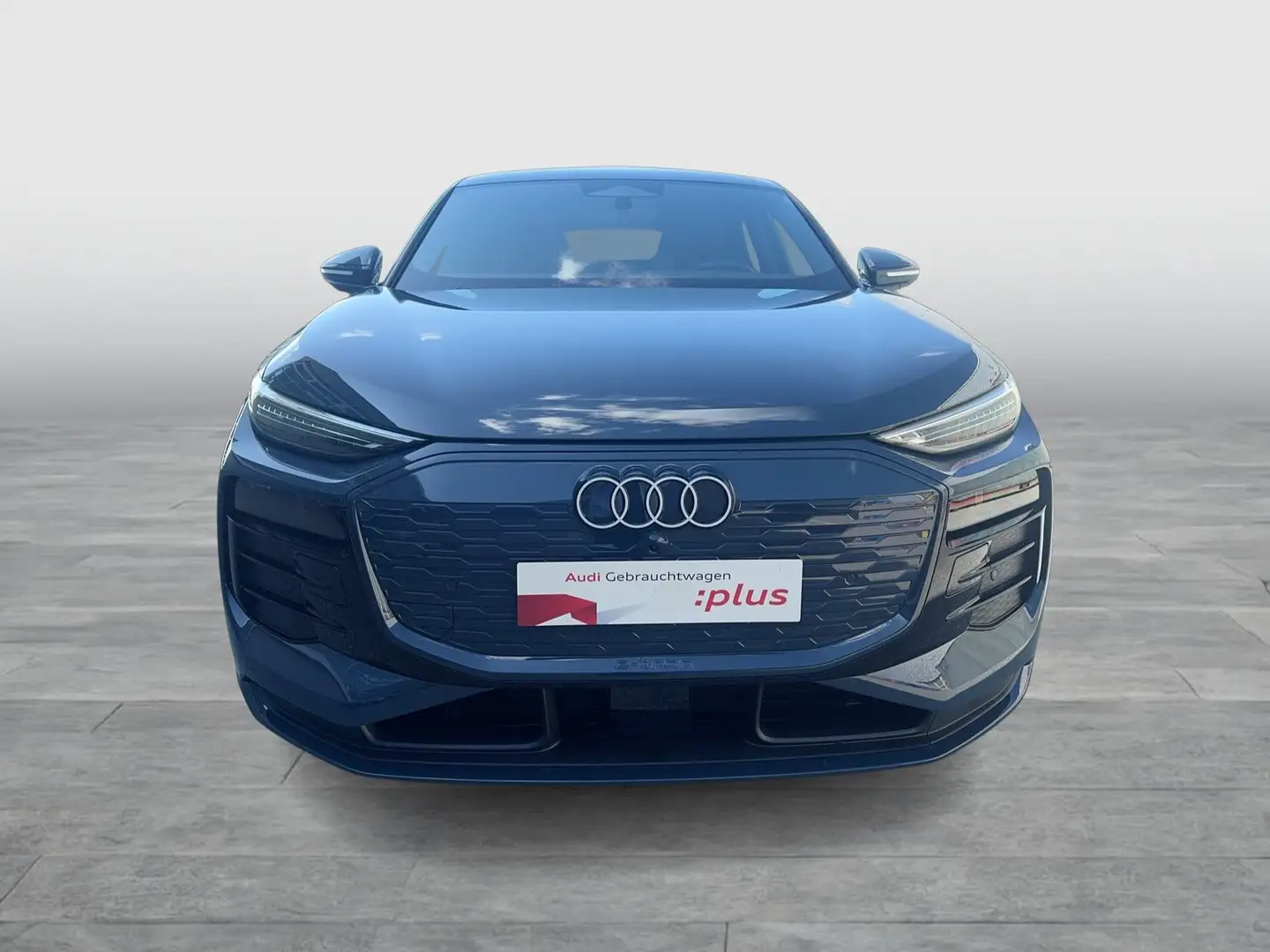 Audi Q6 e-tron e-tron quattro Blau - 2