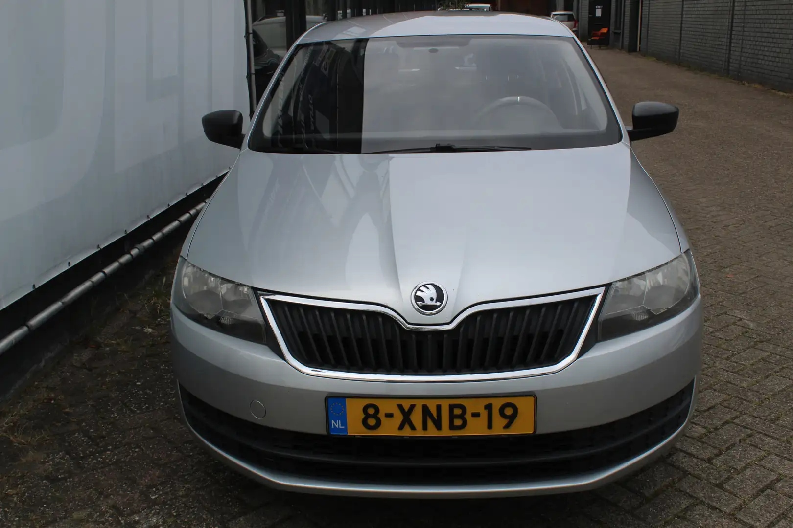 Skoda Rapid/Spaceback 1.2 TSI Greentech Active Start/stop l Trekhaak Grijs - 2