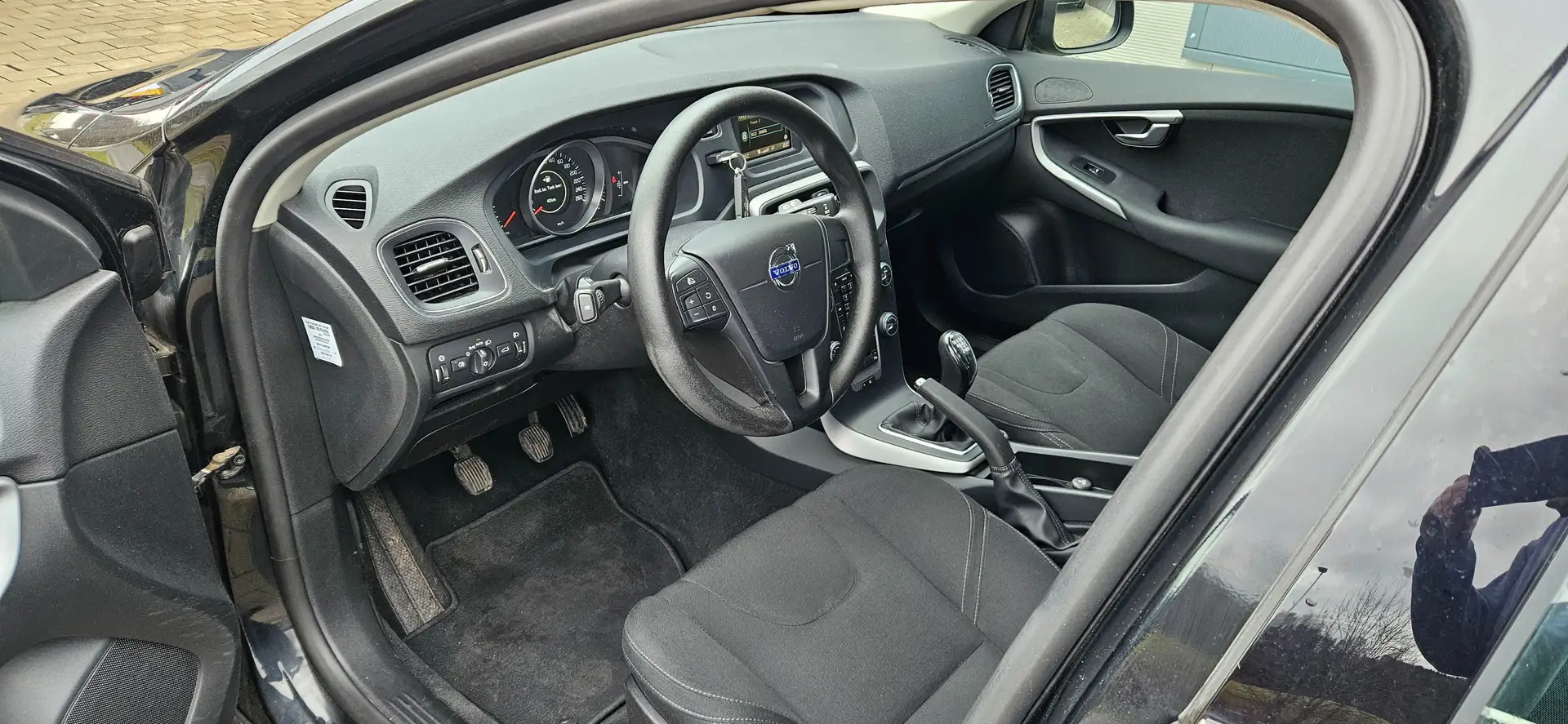 Volvo V40 V40 Diesel D2 Schwarz - 2