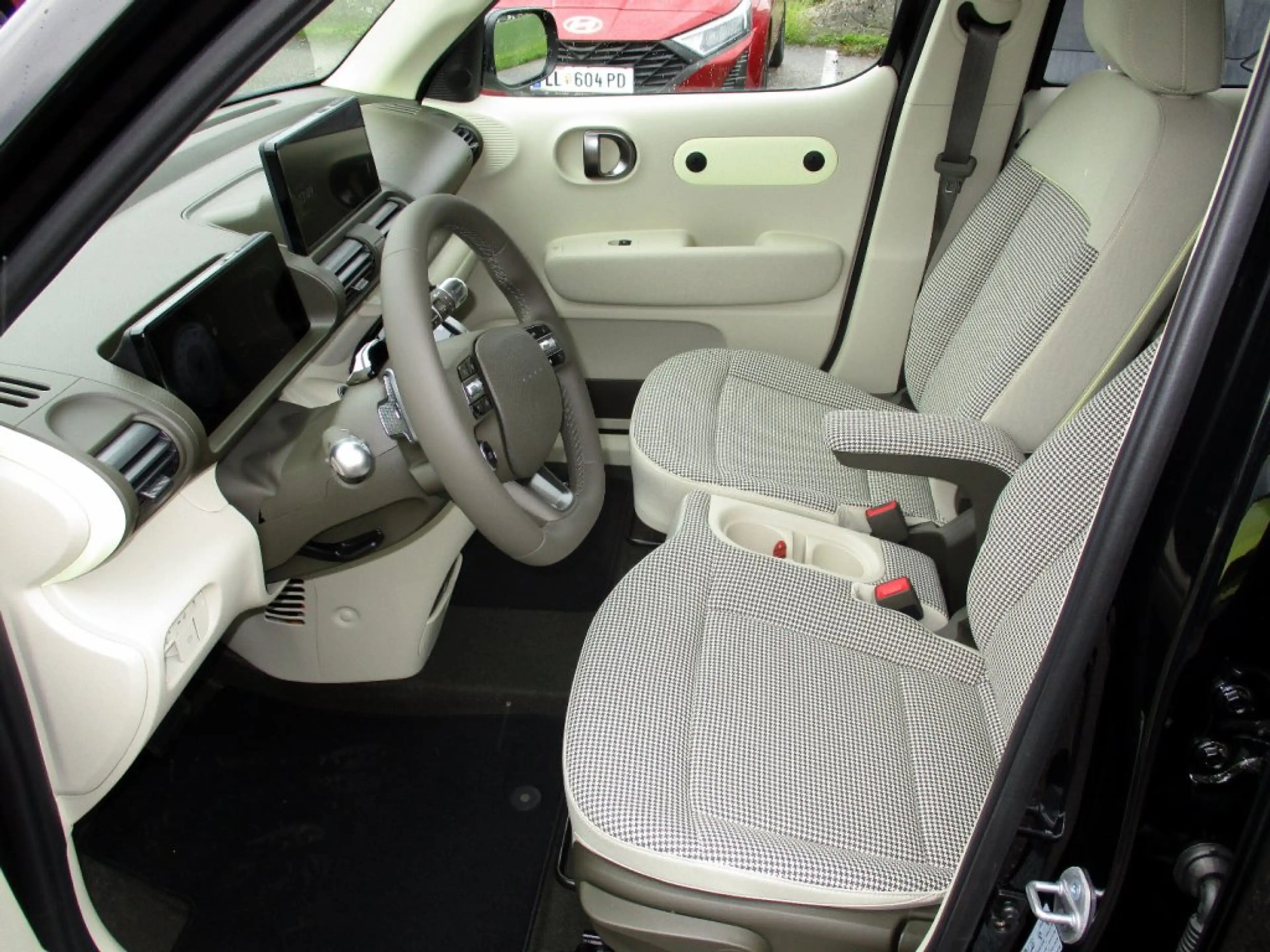 Hyundai Inster Trend Line 49kWh-P3-O1  Barpreis!!! — photo 6